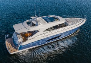 Starboard Profile Riviera 5400 Sport Yacht